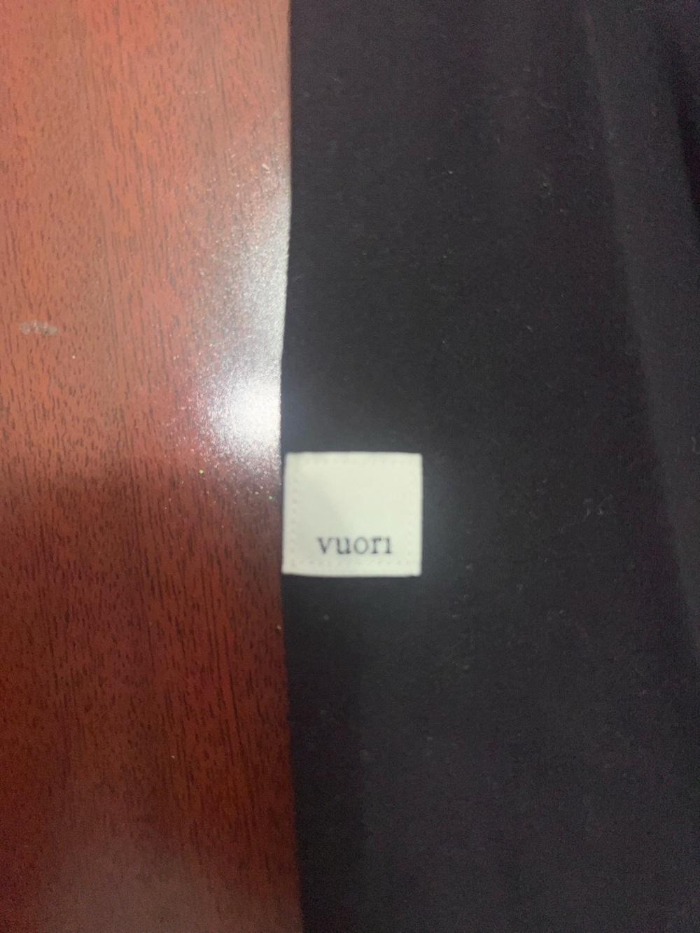 Vuori Black High-Waist Performance Leggings - Picture 4 of 5